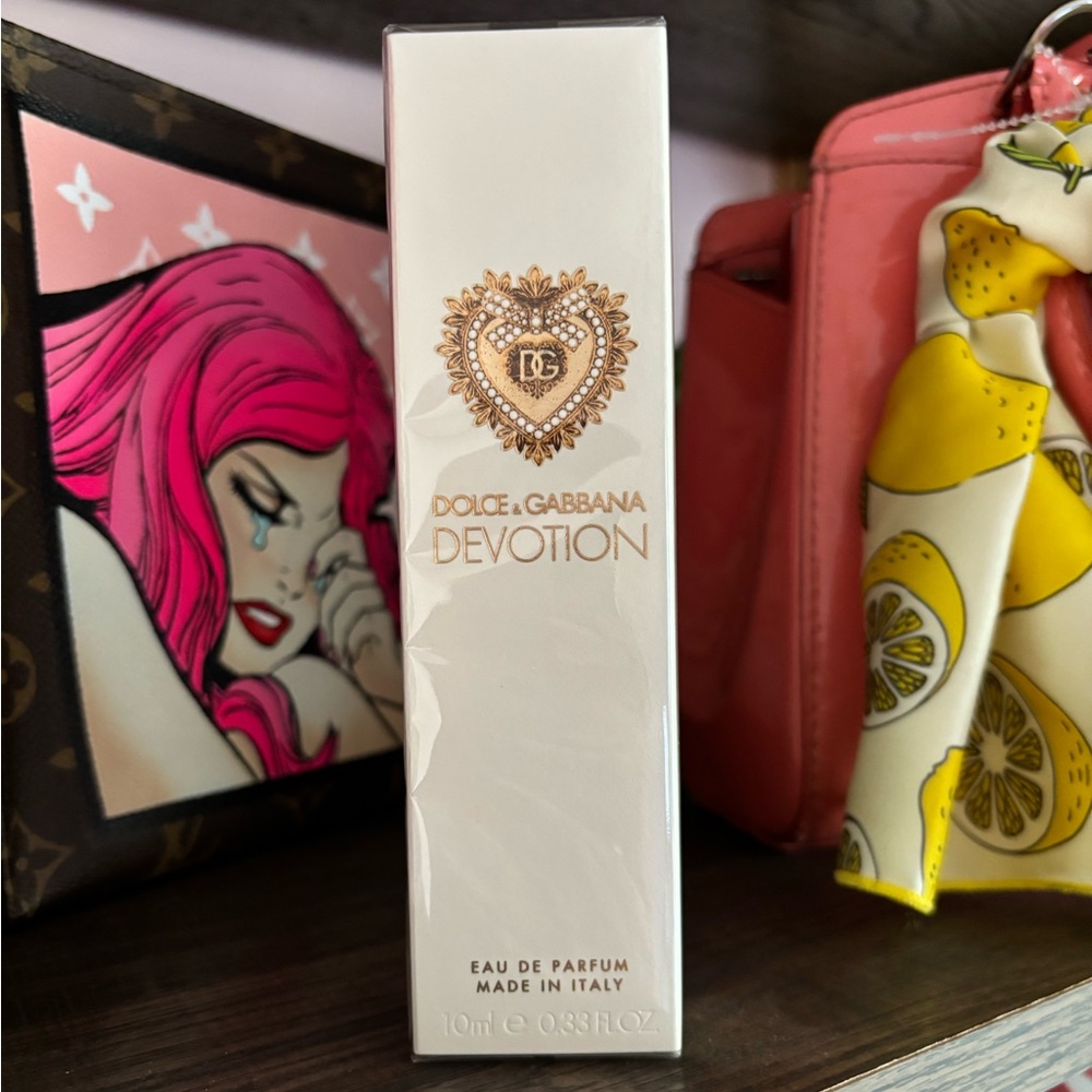 ❤️on hold❤️ Dolce & Gabbana Devotion Travel Spray